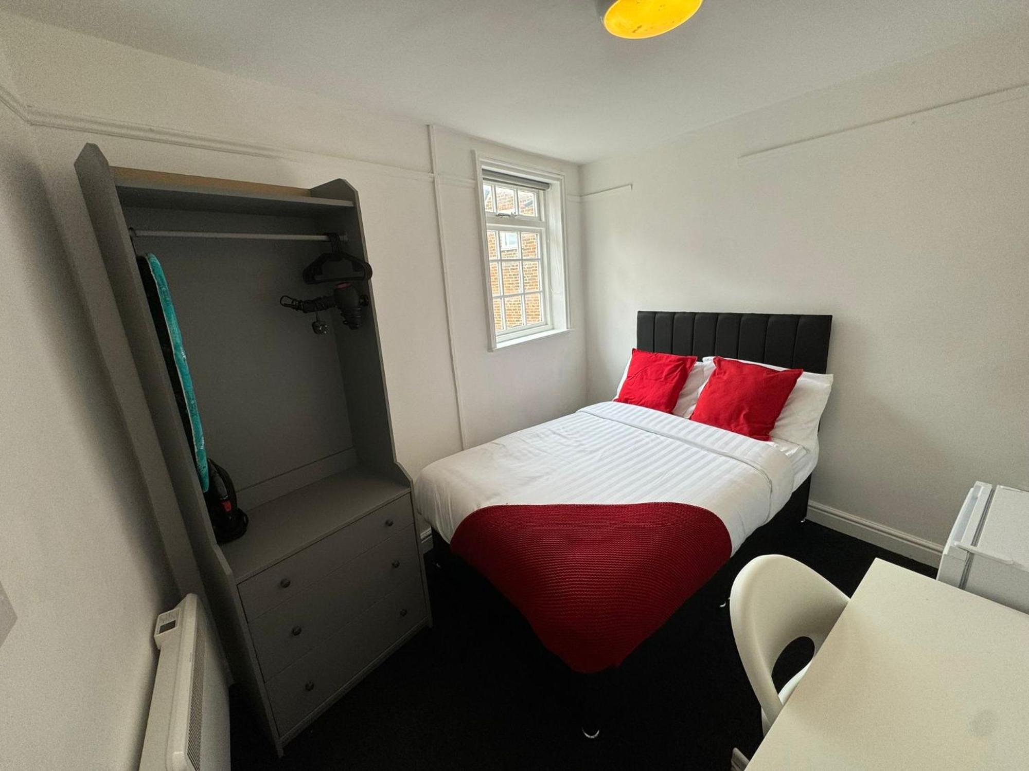 St James's Terrace Guest house *